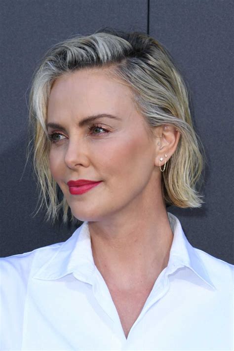 charlize theron photos 2021.